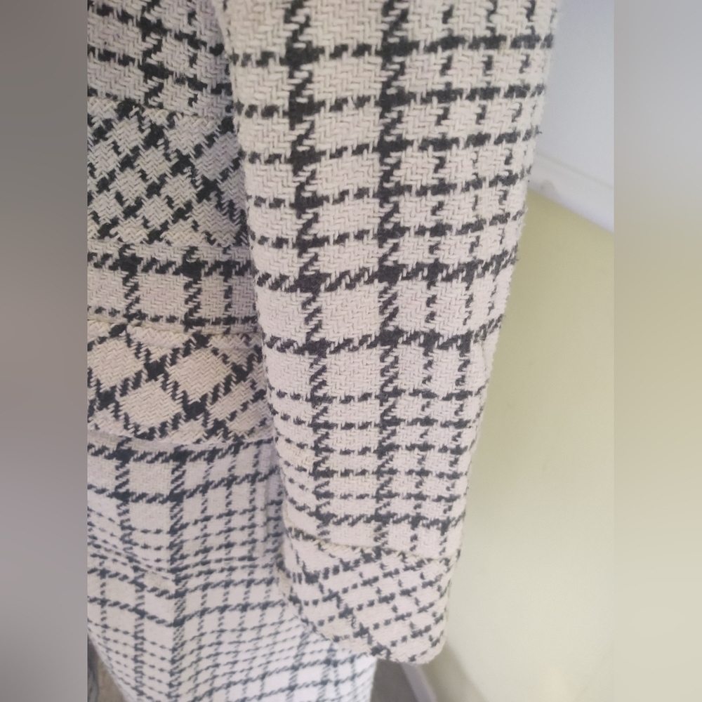 Static Coat - image 5